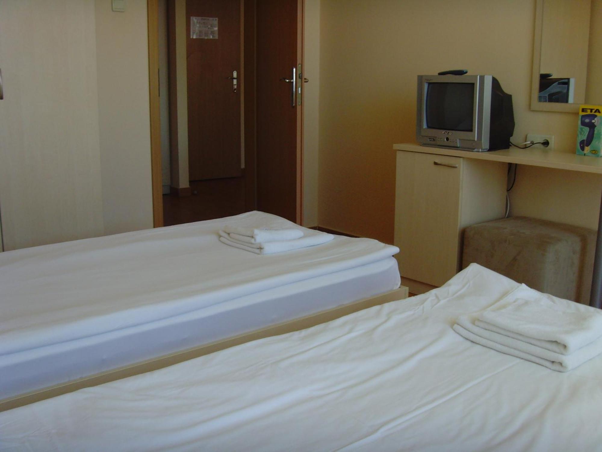 Complex Sunny Dreams Aparthotel ซันนีบีช ภายนอก รูปภาพ