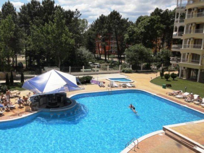Complex Sunny Dreams Aparthotel ซันนีบีช ภายนอก รูปภาพ